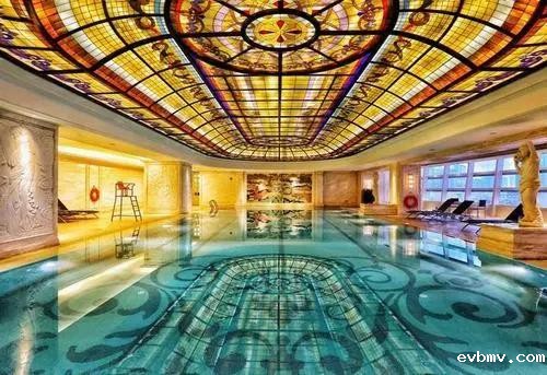 酒店室内恒温游泳池如何做好除湿？