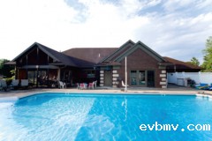 泳池恒温设备在室内泳池的应用