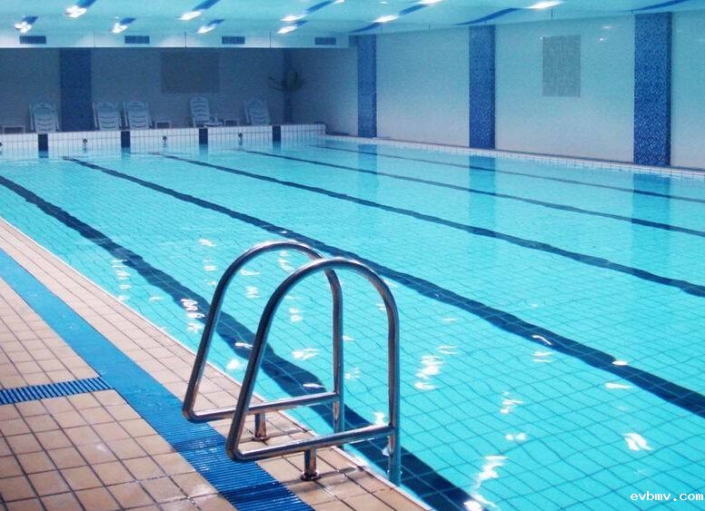 室内游泳池除湿